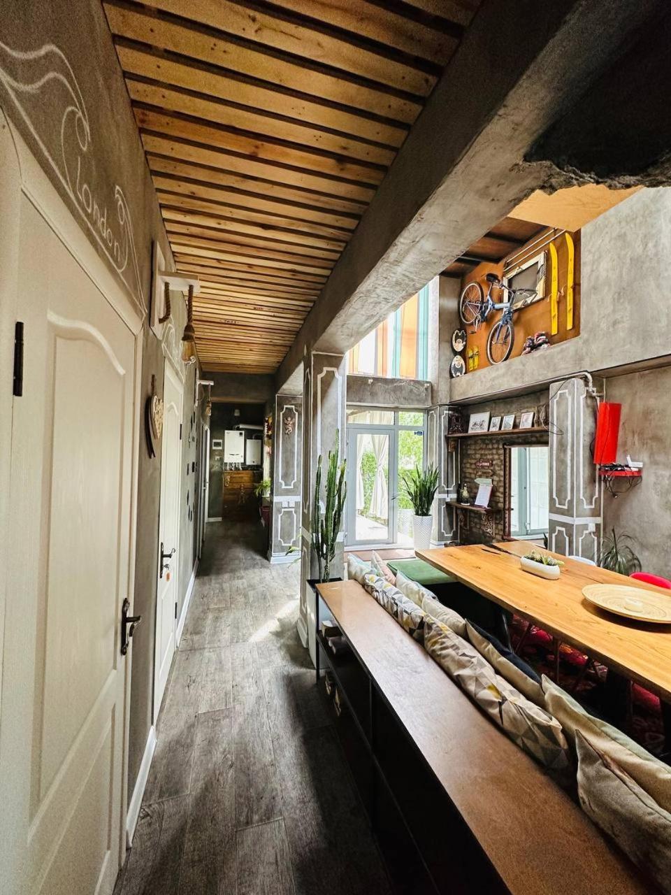 Art House Sweet Home Szymkent Zewnętrze zdjęcie